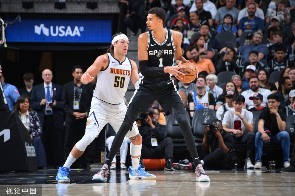 这对组合曾 这对组合曾