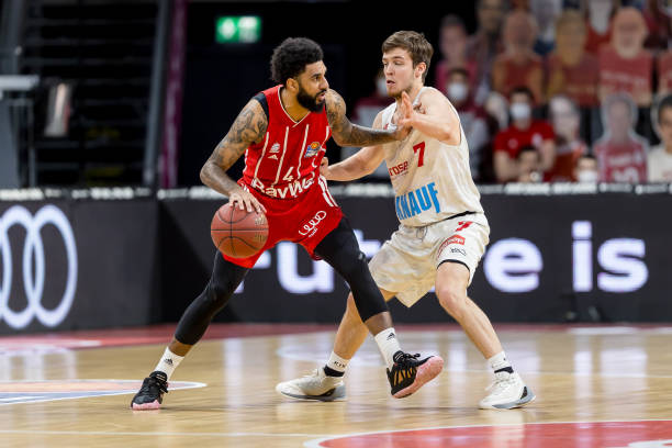 来了更多的 来了更多的